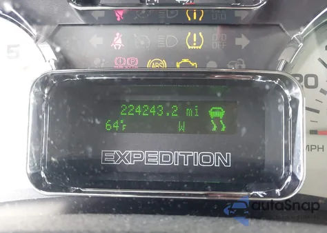 2008 Ford Expedition Xlt z USA, uszkodzony, nr VIN 1FMFU15518LA78950